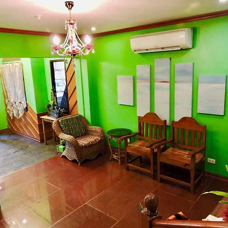Davao City Tinhat Halal حلال Certified Boutique Hotel And Restaurant מראה חיצוני תמונה