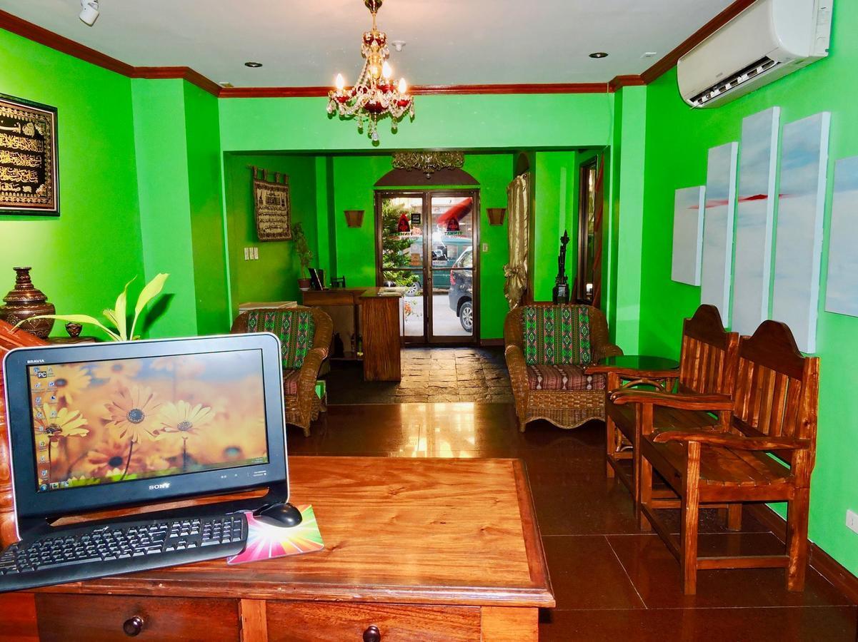 Davao City Tinhat Halal حلال Certified Boutique Hotel And Restaurant מראה חיצוני תמונה
