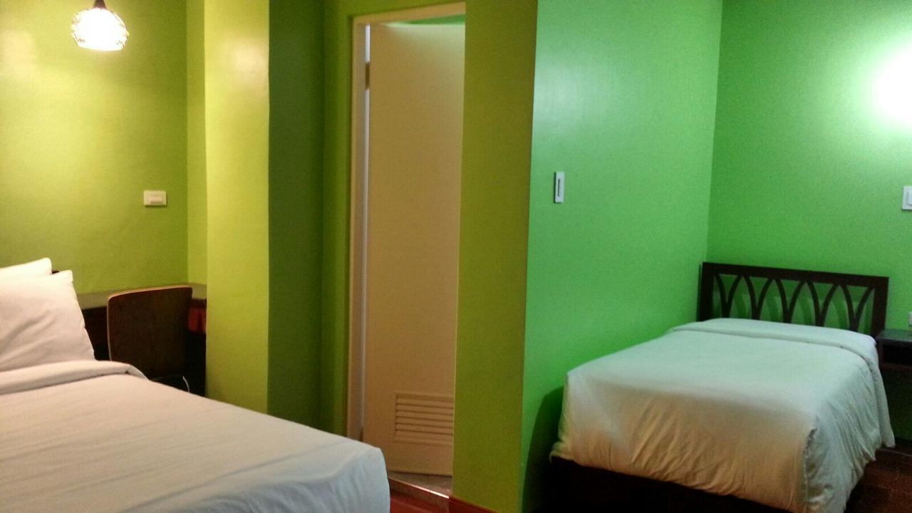 Davao City Tinhat Halal حلال Certified Boutique Hotel And Restaurant מראה חיצוני תמונה