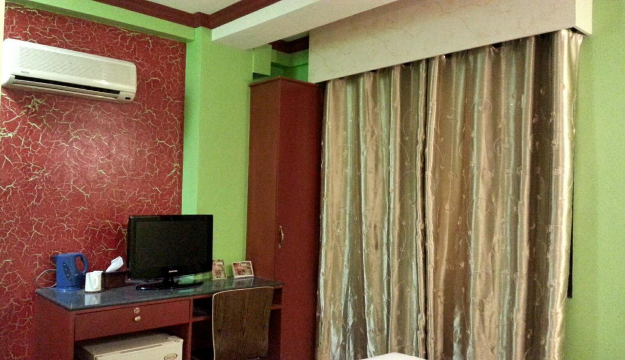 Davao City Tinhat Halal حلال Certified Boutique Hotel And Restaurant מראה חיצוני תמונה