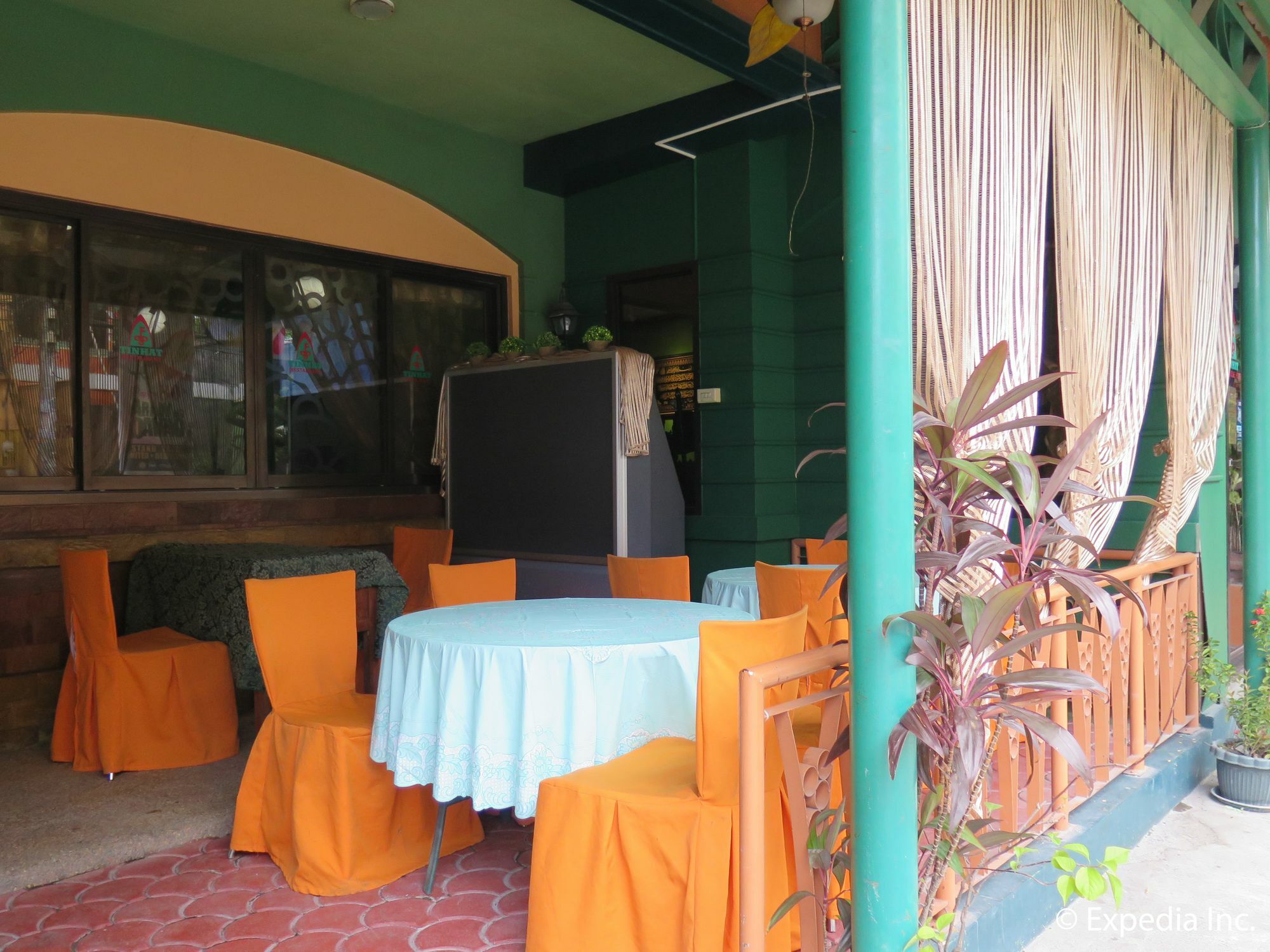 Davao City Tinhat Halal حلال Certified Boutique Hotel And Restaurant מראה חיצוני תמונה